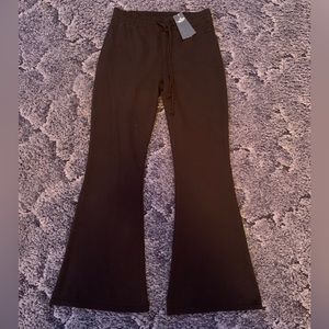 womens Hollister ultra high-rise sweats/ xs short